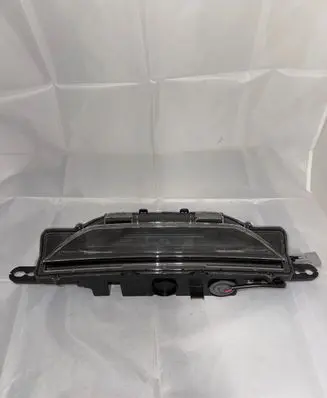 Lexus LC Reverse light 8432911030