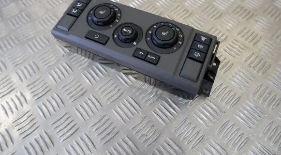Land Rover Discovery 3 - LR3 Climate control unit JFC000658WUX