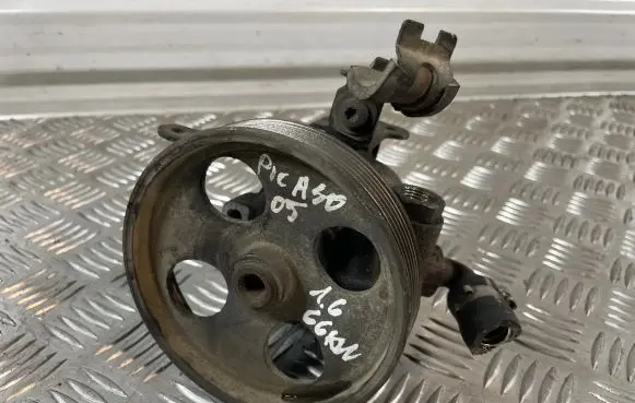 Citroen Xsara Picasso Power steering pump
