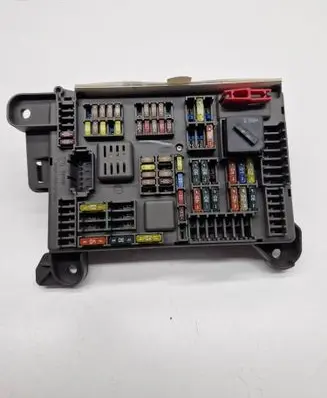 BMW X5 E70 Fuse module 61146931687 518954020A 6931687