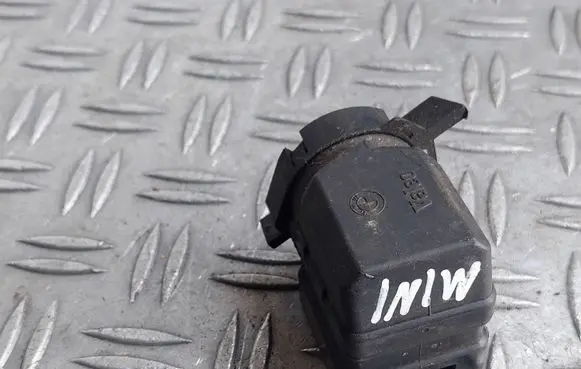 Mini One - Cooper Coupe R56 Ignition lock contact 6913965