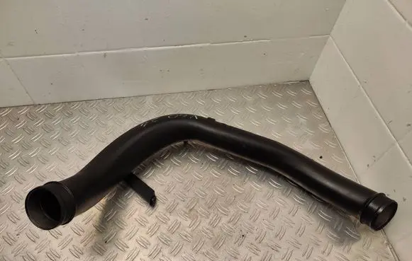 Volvo V60 Intercooler hose/pipe 31355268