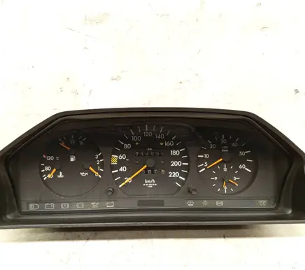 Speedometer (instrument cluster)