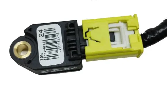 Toyota Verso Airbag deployment crash/impact sensor 898310F010 1180022756