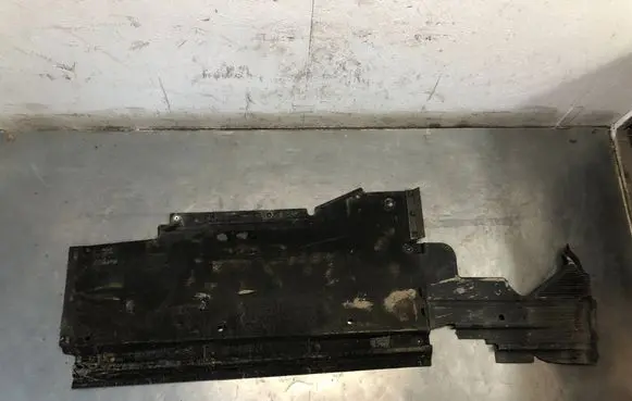 Audi A4 S4 B8 8K Center/middle under tray cover 8K0825208H 8K0825216F