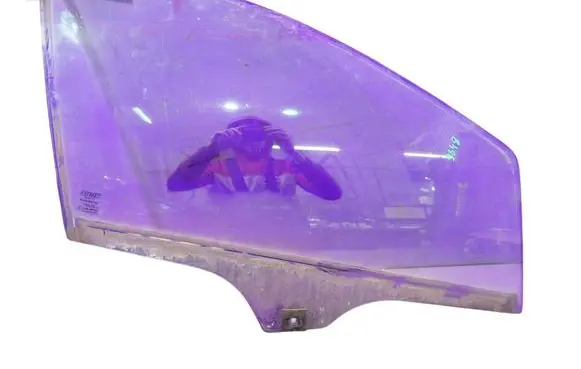 Fiat Punto (199) Front door window glass four-door 