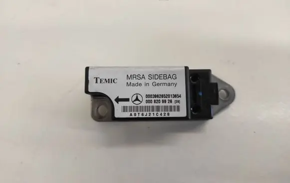 Mercedes-Benz E W210 Airbag deployment crash/impact sensor 0008209926