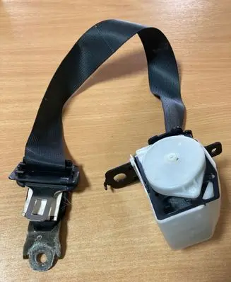 Mitsubishi Lancer Rear seatbelt ADC7078E5 DN1131ES