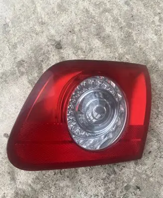 Volkswagen PASSAT B6 Tailgate rear/tail lights