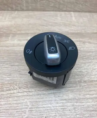 Volkswagen PASSAT B7 Light switch 3C8941431