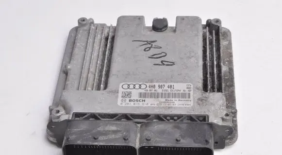 Audi A8 S8 D4 4H Engine control unit/module ECU 4H0907401