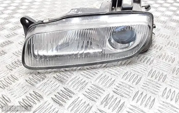 Mazda 323 F Headlight/headlamp 11061708