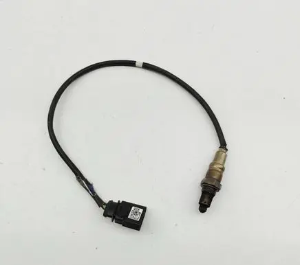 Volkswagen Caddy Lambda probe sensor 05L906262D