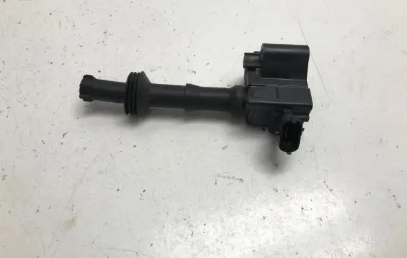 Peugeot 408 P54 High voltage ignition coil 9808653680