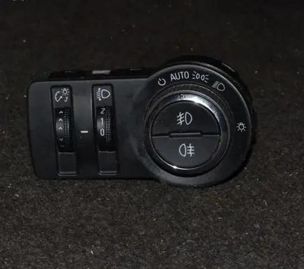 Opel Insignia A Light switch 13268694