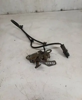 Peugeot 607 Engine bonnet/hood lock/catch 75780A