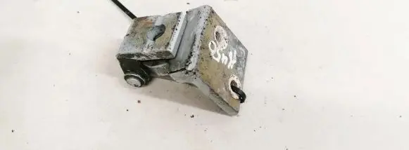 Audi A4 S4 B5 8D Rear door lower hinge 8D0833402A