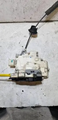 Audi A7 S7 4G Front door lock 8J2837015A