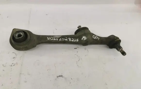 Mercedes-Benz S W221 Front lower control arm/wishbone A22133