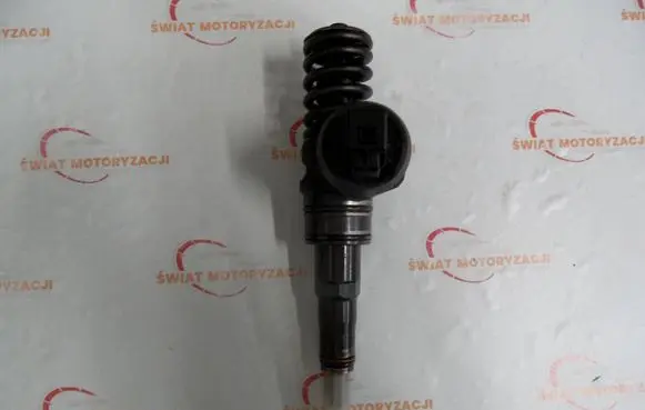 Audi A4 S4 B7 8E 8H Fuel injector 038130073BP