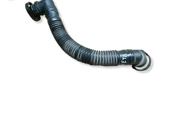 Audi A3 S3 8P Breather/breather pipe/hose 03L103493G