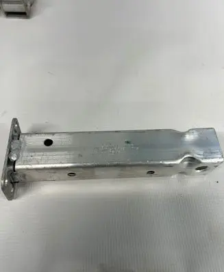 Audi Q7 4M Radiator support slam panel bracket 4m0802038a