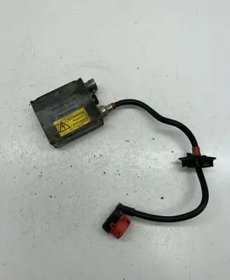 Audi A6 S6 C5 4B Headlight ballast module Xenon 4B0941471 5DV00776015
