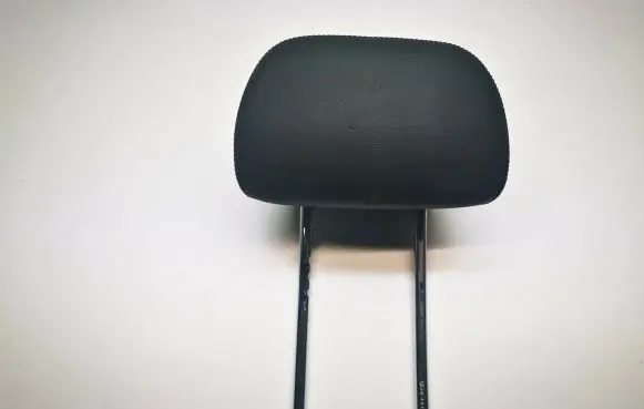 Mercedes-Benz C W204 Rear seat headrest 