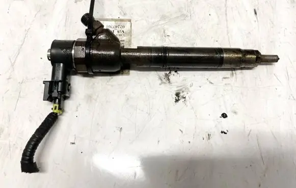KIA Ceed Fuel injector 0445110320 33800-2A900