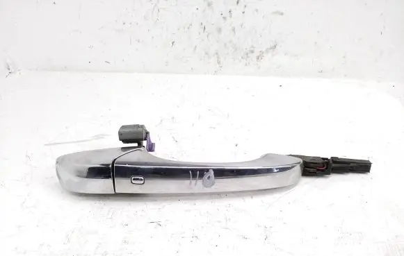 Chrysler Town & Country V Front door exterior handle 94002585