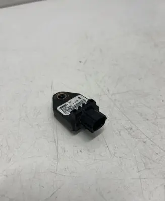 KIA Ceed Airbag deployment crash/impact sensor 95930A6000