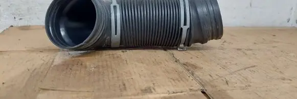 Skoda Octavia Mk2 (1Z) Air intake duct part 1K0129684 CD446148