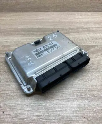 Volkswagen PASSAT B5.5 Engine control unit/module ECU 3B1907401B 0281010447