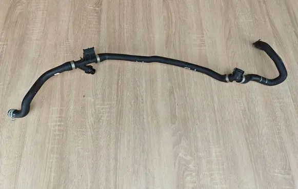 BMW 4 G22 G23 G24 G26 Engine coolant pipe/hose 9398971