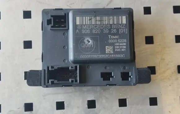 Volkswagen Crafter Door control unit/module A9068203926