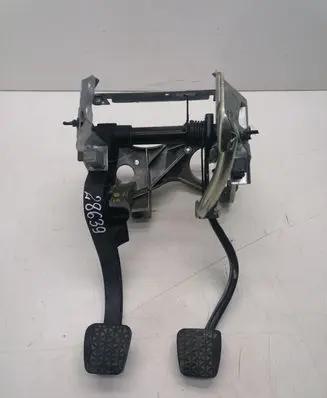 Opel Signum Pedal assembly 180080012