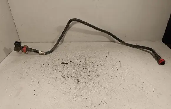 Opel Insignia B Vacuum line/pipe/hose 84131553
