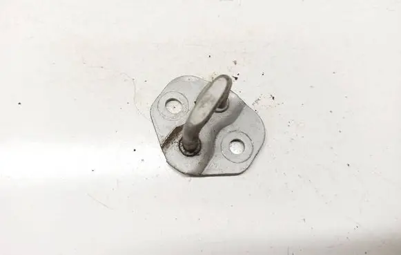 Nissan e-NV200 Front door lock loop/hook striker 
