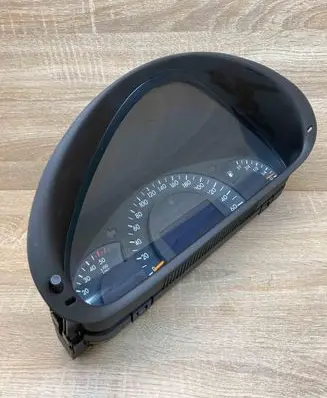 Mercedes-Benz C W203 Speedometer (instrument cluster) A2035401311 110008896 WithPlug