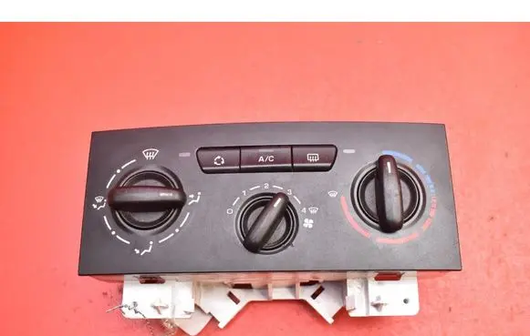 Citroen Berlingo Climate control unit 181440100