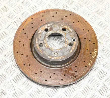 Mercedes-Benz E A207 Front brake disc