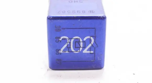 Audi 100 S4 C4 Other relay 8A0951253