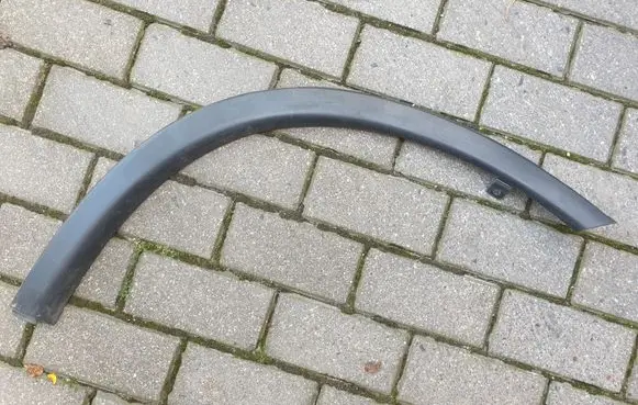 Mitsubishi Outlander Fender trim (molding) 7407A302
