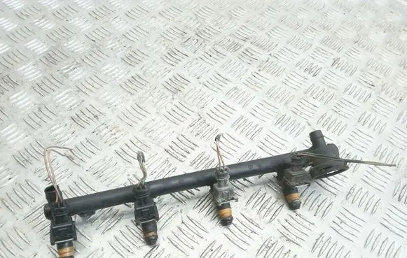 Renault Scenic I Fuel main line pipe 7700112519 Y349A10773