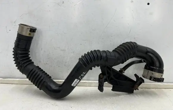 Nissan Rogue Intercooler hose/pipe