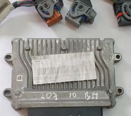 Peugeot 207 Engine control unit/module 9666909780 V29006828A V341
