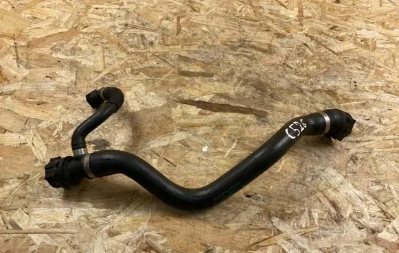 BMW 7 G11 G12 Engine coolant pipe/hose 8678492