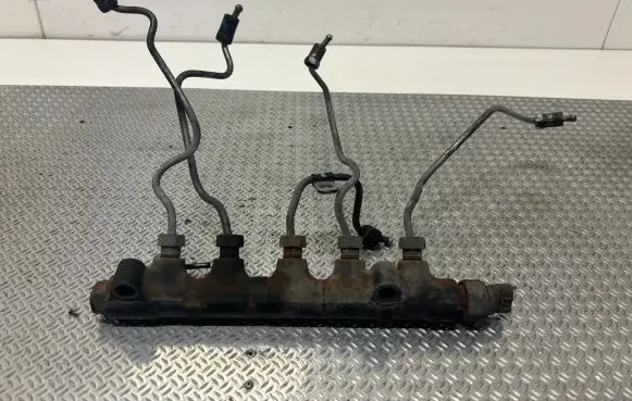 Toyota Corolla E120 E130 Fuel main line pipe