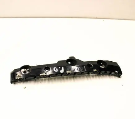 Nissan Leaf II (ZE1) Front bumper mounting bracket 622245SK0A