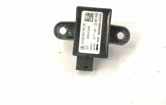 Mercedes-Benz R W251 Airbag deployment crash/impact sensor A0038208426 0038208426